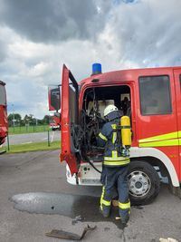 Einsatz102024_BrenntGer&auml;tehausLF (1)